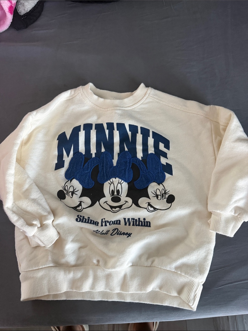 Zara kids  White Sweatshirt with Navy Graphic Minnie Mouse